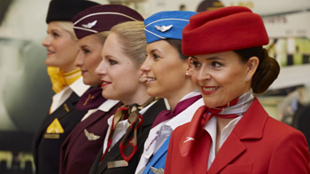 Lufthansa Group female crews_wnt.jpg